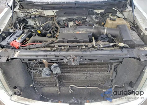 2010 Ford F150 z USA, uszkodzony, nr VIN 1FTMF1CW2AKE27255